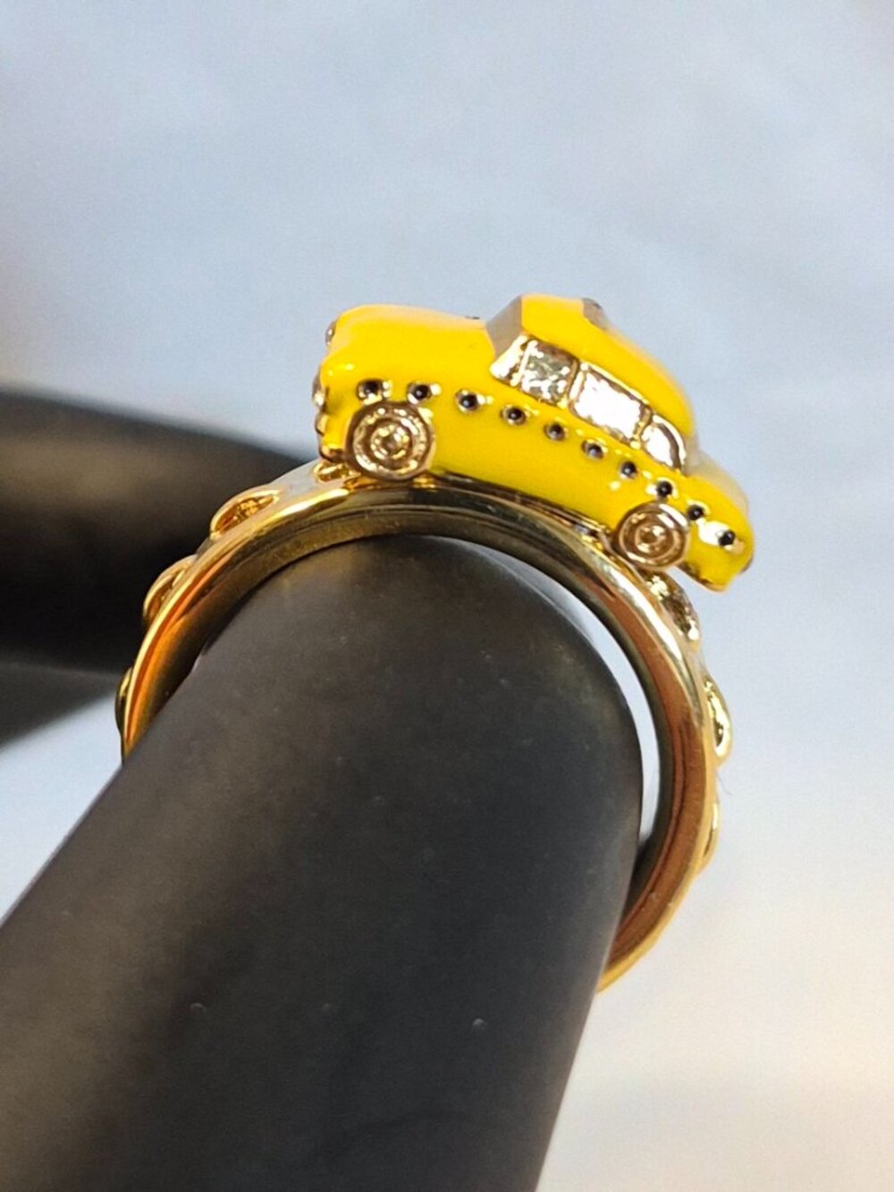 Kate Spade New York Yellow / Gold Hit The City sz 6 Taxi Cab Ring
